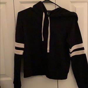 forever 21 cropped sweatshirt